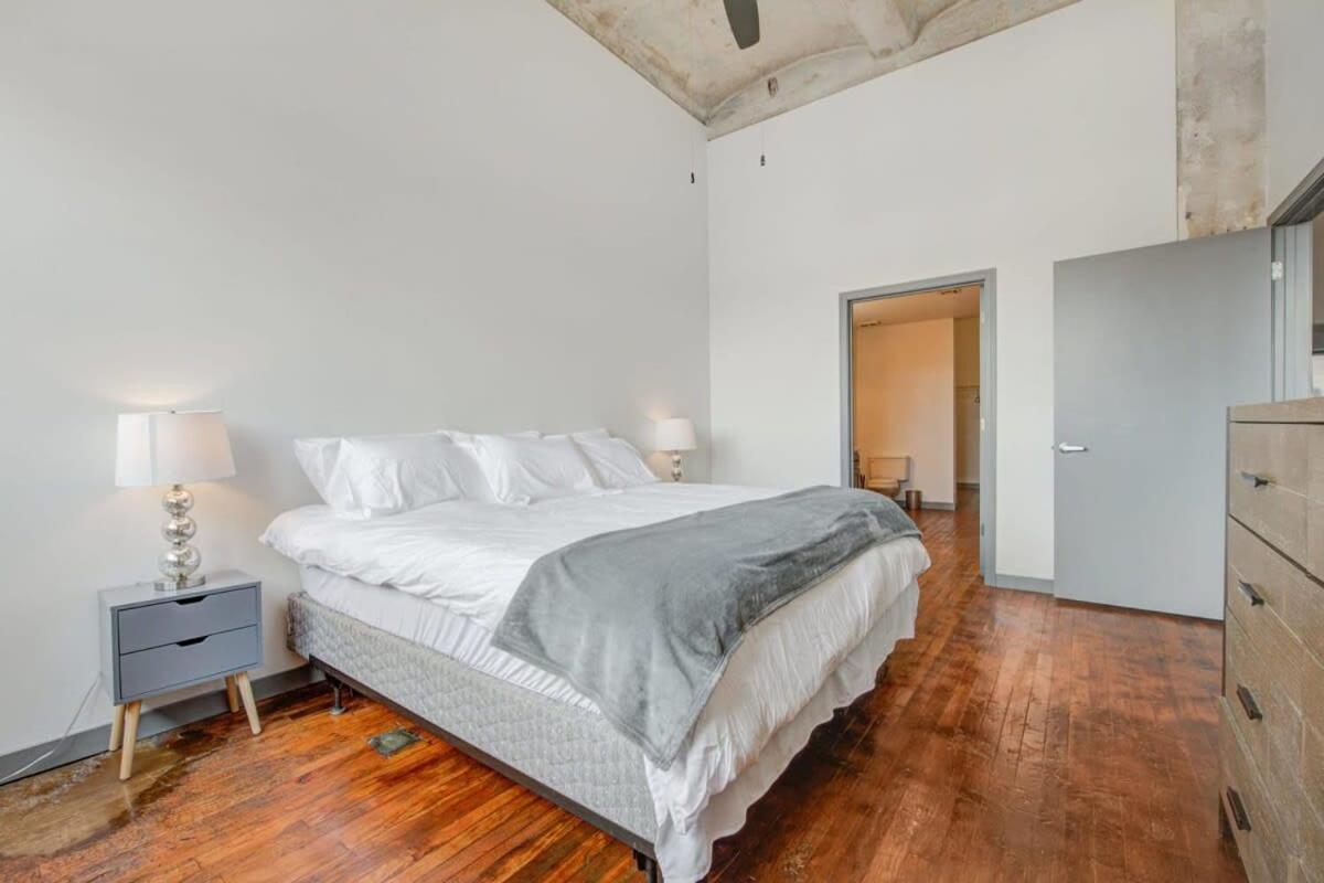 2Br 2Ba Spacious Historic Loft With Gym By Envitae Kansas City Exterior foto